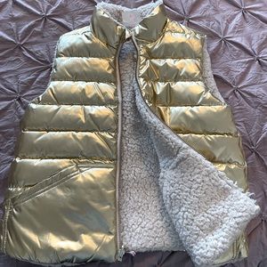 Crewcuts Girls Reversible Quilted Vest. In Gold Metallic Color. Size Medium.
